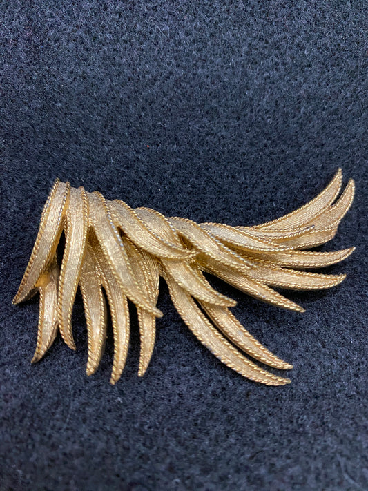 Vintage Wing Pin